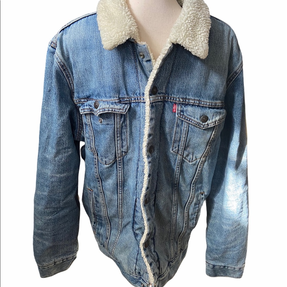 HP! Levi’s Sherpa Trucker denim XL jacket. - Picture 2 of 5